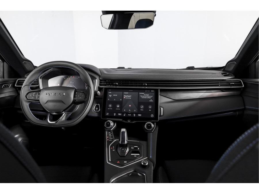 Lynk & Co 01 1.5 PHEV 261PK MY24