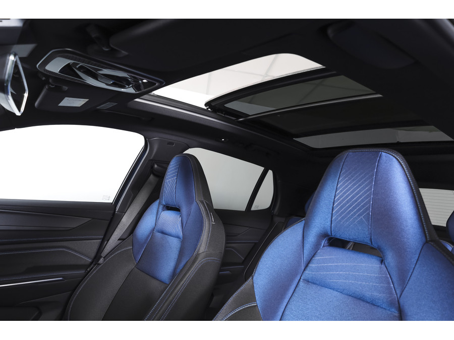 Lynk & Co 01 1.5 PHEV 261PK MY24