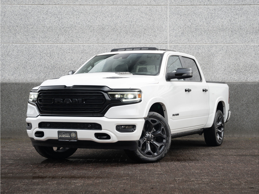 Dodge RAM 1500 5.7 V8 4x4 Crew Cab Limited Night