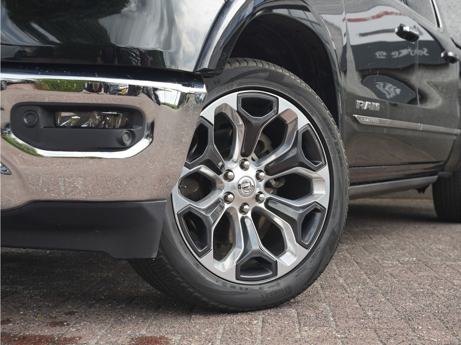 Dodge RAM 1500 5.7 V8 4x4 Crew Cab Limited