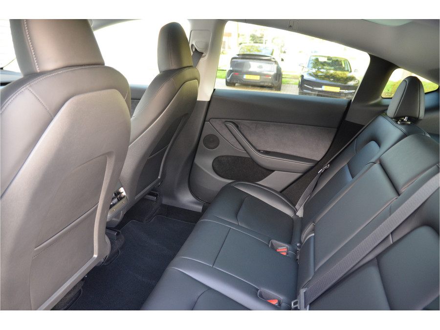 Tesla Model Y Long Range AWD 75 kWh