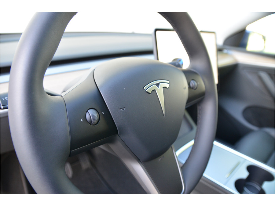 Tesla Model Y Long Range AWD 75 kWh