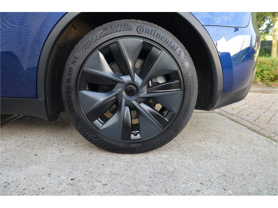 Tesla Model Y Long Range AWD 75 kWh