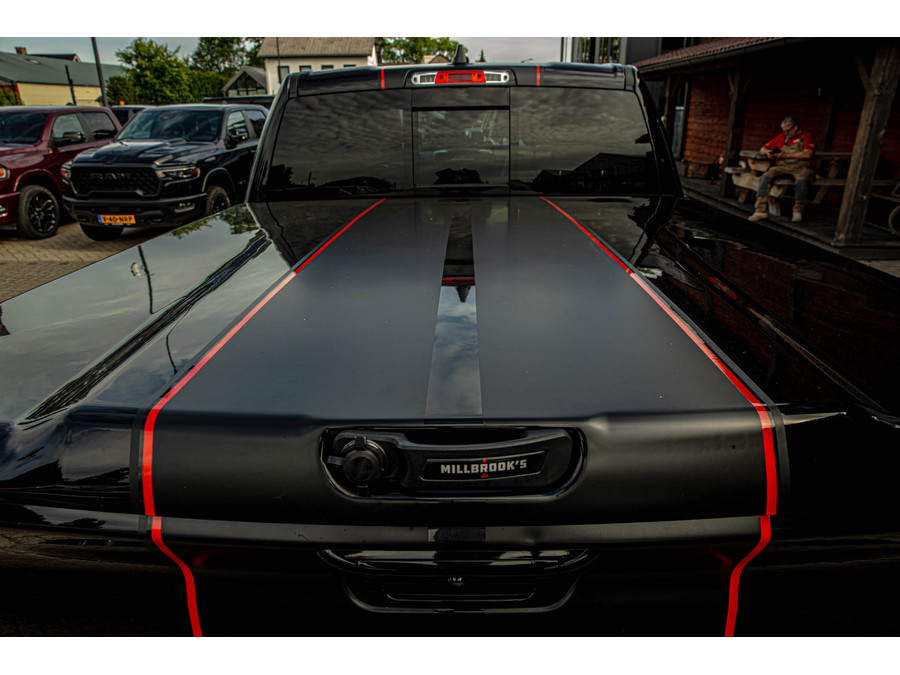 Dodge RAM 1500 5.7 V8 4x4 Crew Cab Laramie