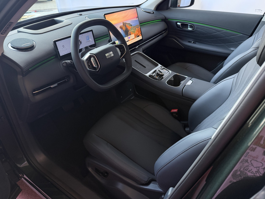 Geely Starray EM-i MAX+ PHEV LONG RANGE NIEUWE AUTO | 29,8 kWh ACCU | 136 KM WLTP | PANORAMADAK | STOELVERWARMING/KOELI