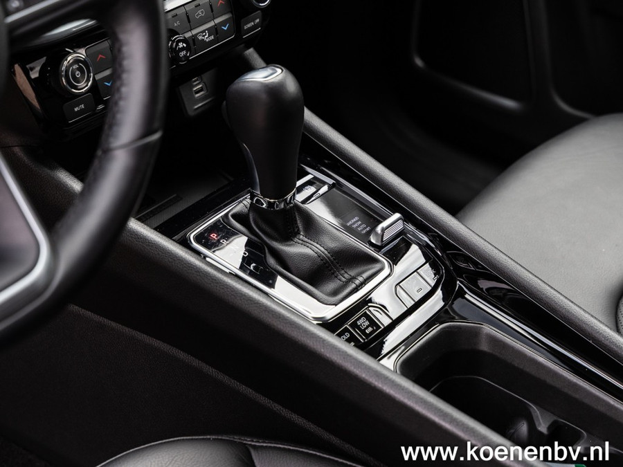 Jeep Compass 4xE 240pk PHEV S Automaat / 4WD / Lederen bekleding