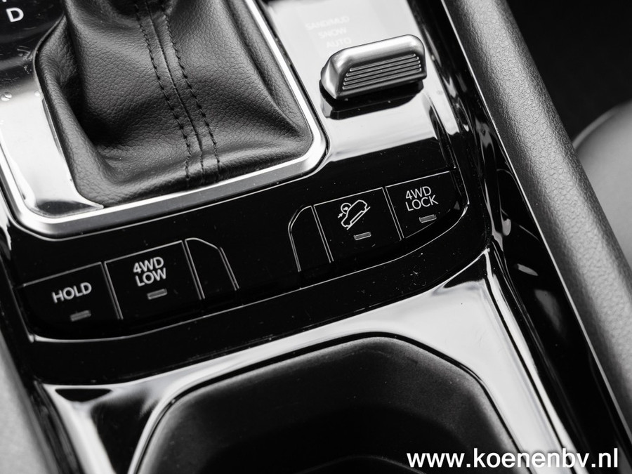 Jeep Compass 4xE 240pk PHEV S Automaat / 4WD / Lederen bekleding