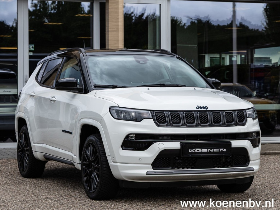 Jeep Compass 4xE 240pk PHEV S Automaat / 4WD / Lederen bekleding