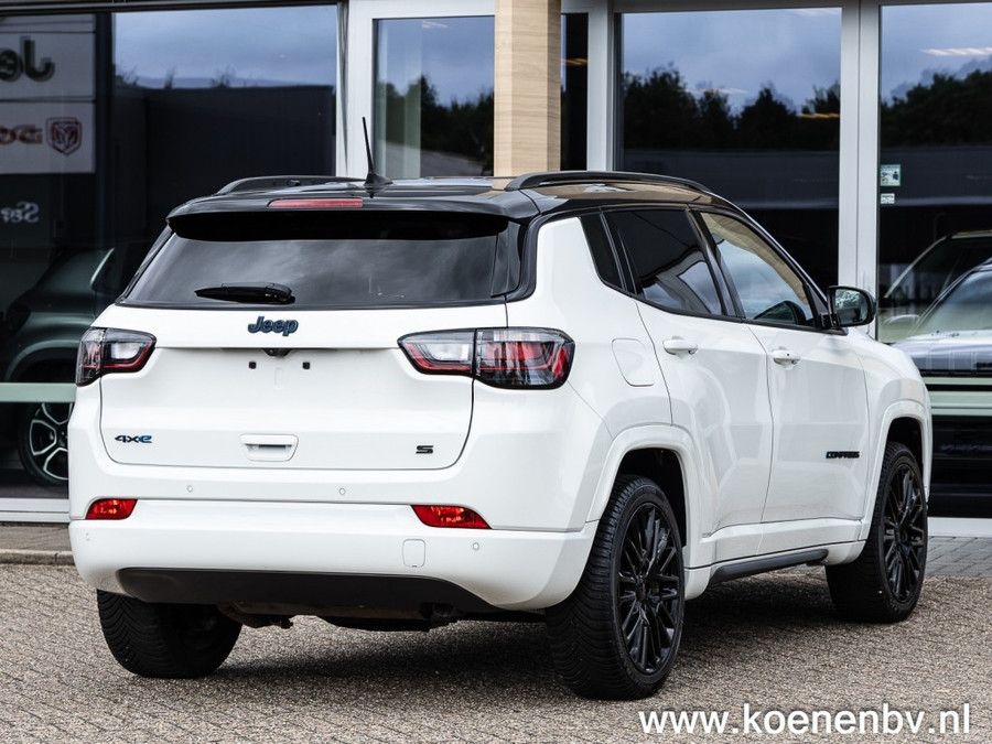 Jeep Compass 4xE 240pk PHEV S Automaat / 4WD / Lederen bekleding