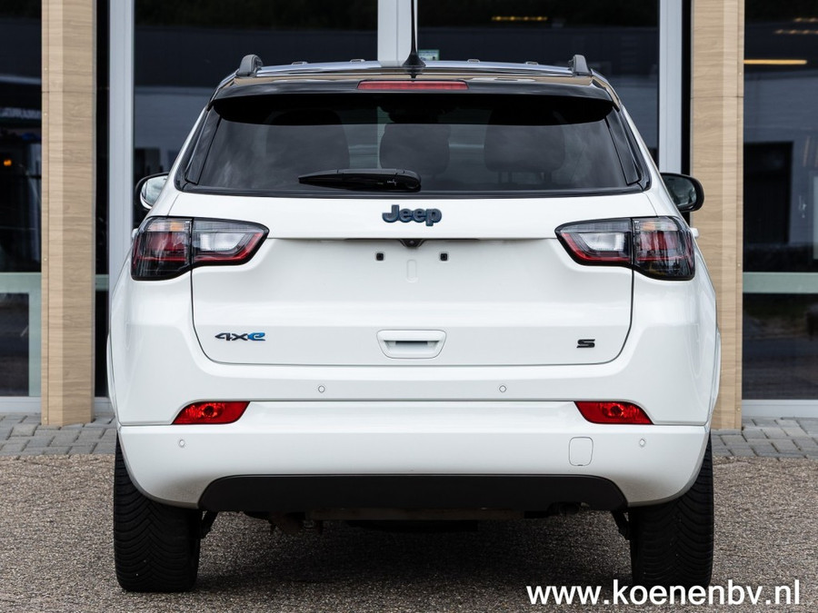 Jeep Compass 4xE 240pk PHEV S Automaat / 4WD / Lederen bekleding