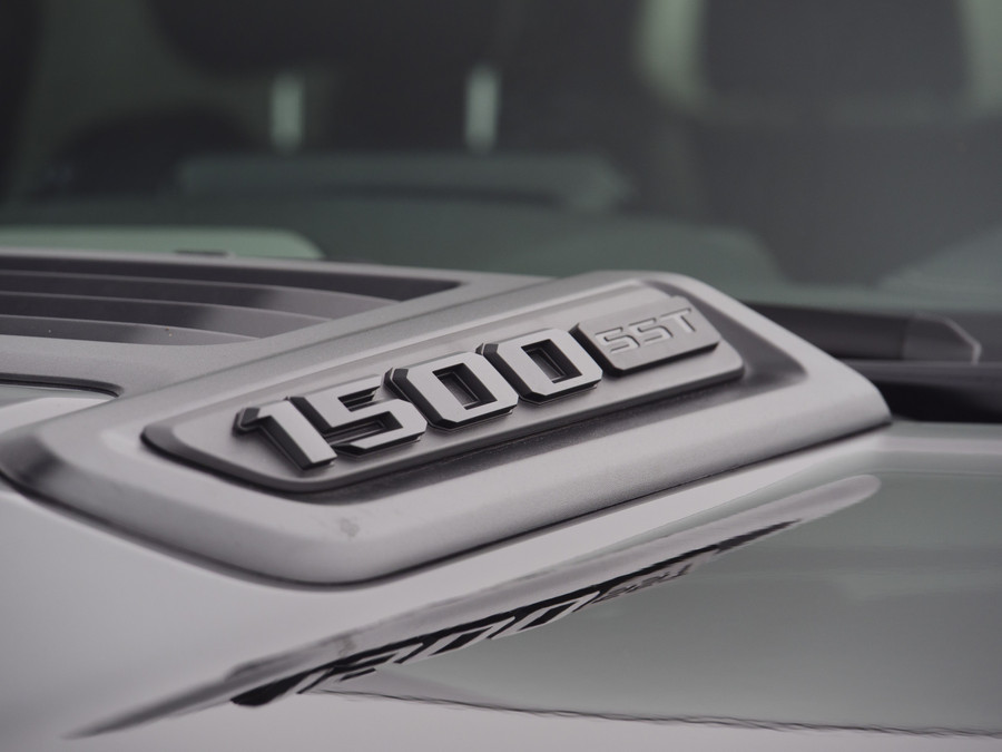 Dodge Ram 1500 | Laramie | Night | 3.0L I6 Hurricane | 4X4 |