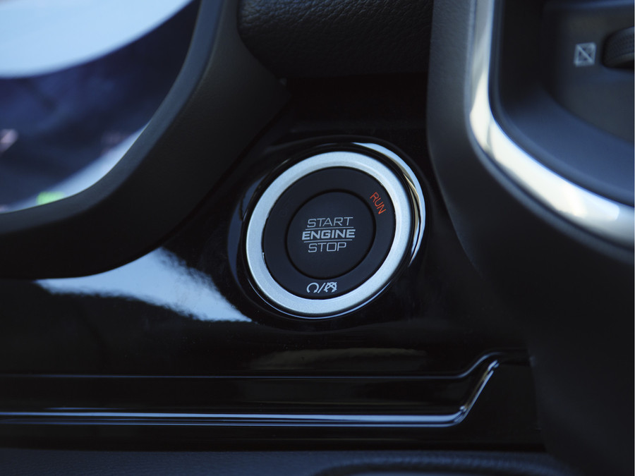 Dodge Ram 1500 | Laramie | Night | 3.0L I6 Hurricane | 4X4 |