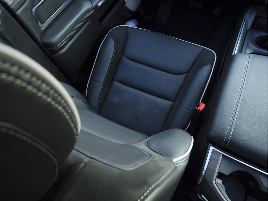 Dodge Ram 1500 | Laramie | Night | 3.0L I6 Hurricane | 4X4 |