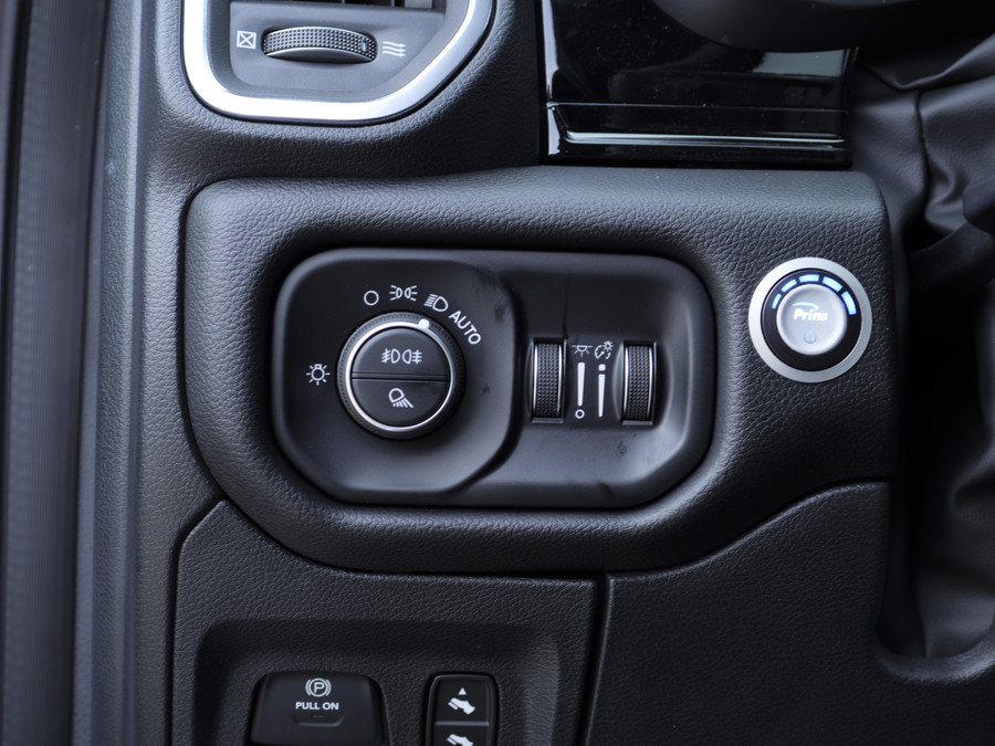 Dodge Ram 1500 | Laramie | Night | 3.0L I6 Hurricane | 4X4 |