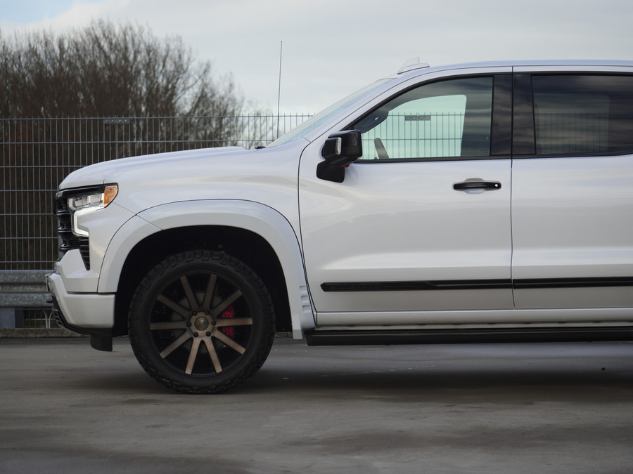 Chevrolet SILVERADO 6.2L V8 | High Country |