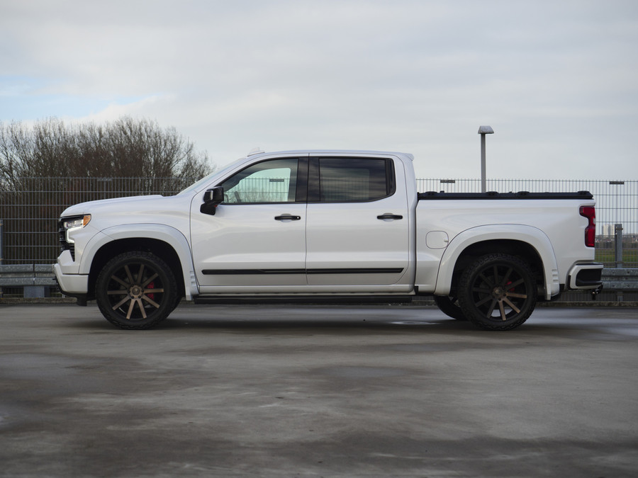 Chevrolet SILVERADO 6.2L V8 | High Country |