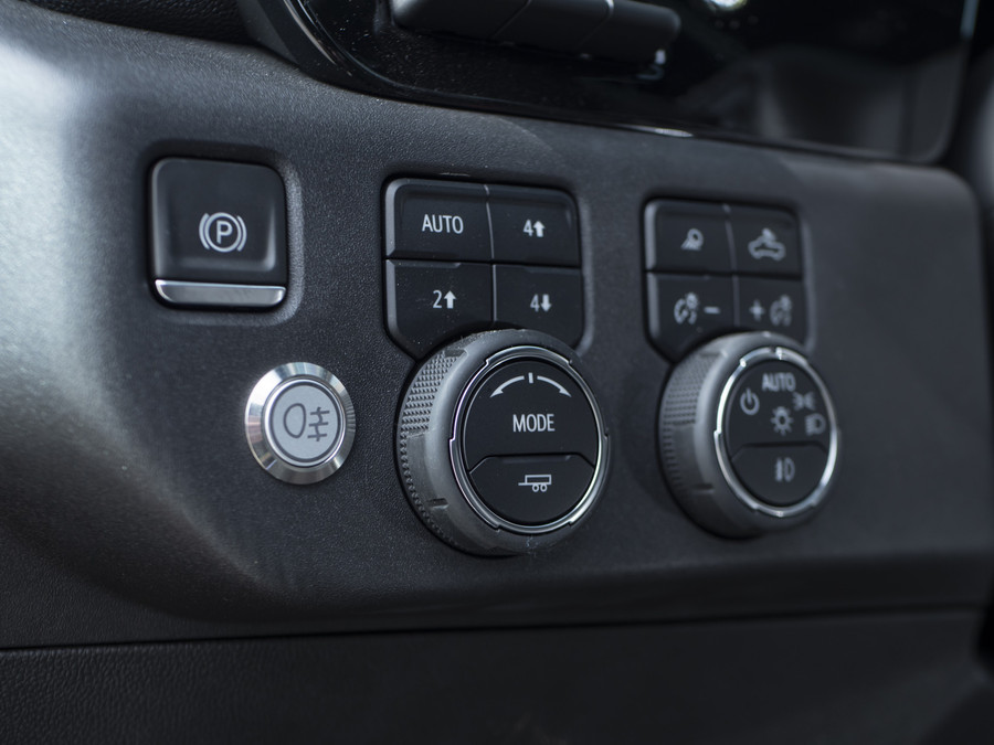 Chevrolet SILVERADO 6.2L V8 | High Country |