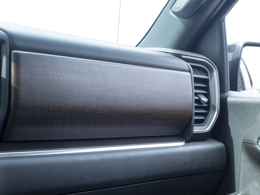 Chevrolet SILVERADO 6.2L V8 | High Country |
