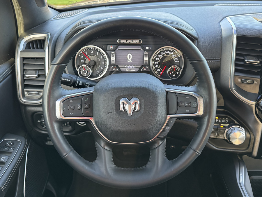 Dodge Ram 1500 Laramie Sport