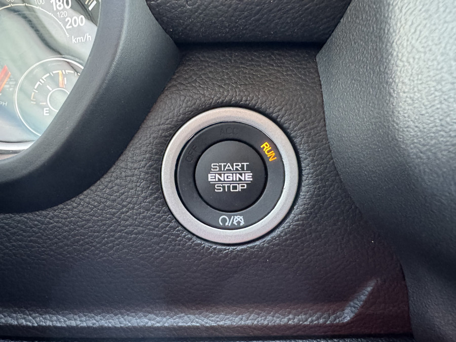 Dodge Ram 1500 Laramie Sport