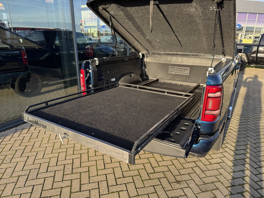 Dodge Ram 1500 Laramie Sport