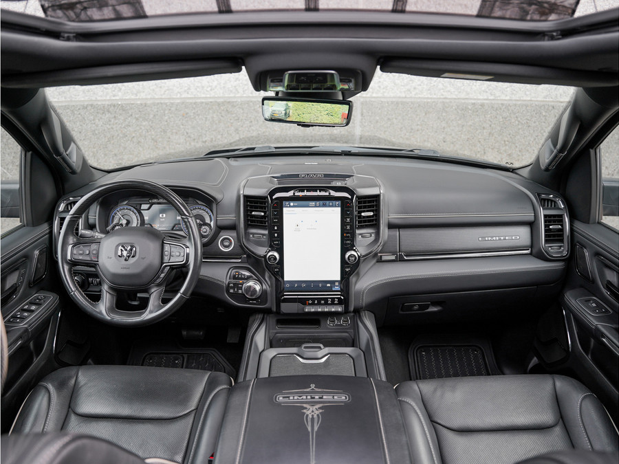 Dodge RAM 1500 5.7 V8 4x4 Crew Cab Limited