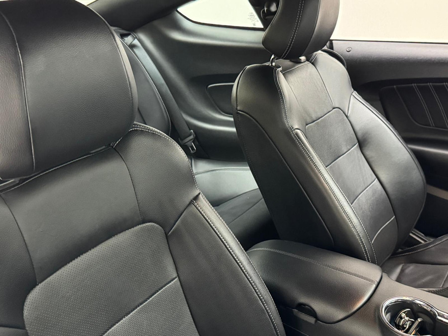 Ford Mustang 2.3 EcoBoost Premium NL-AUTO NAP