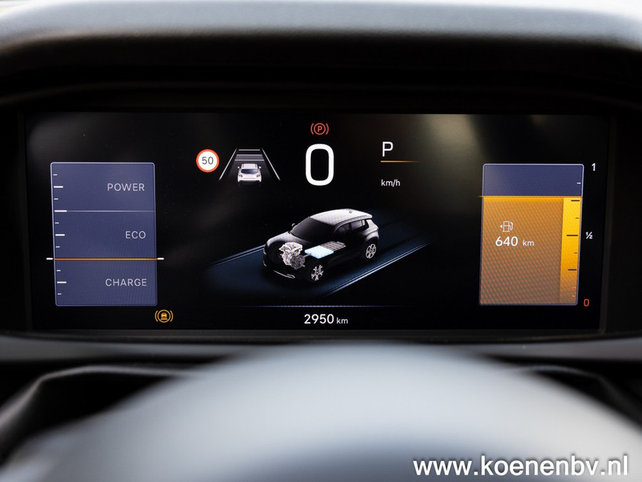 Jeep Avenger 1.2 e-Hybrid Black Edition PANO / TREKHAAK / JBL Sound