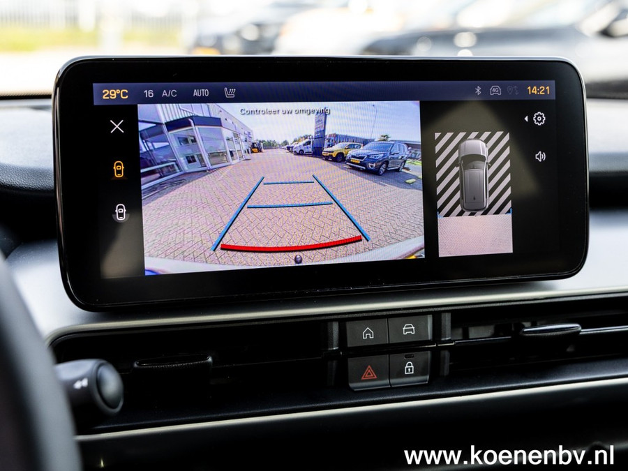 Jeep Avenger 1.2 e-Hybrid Black Edition PANO / TREKHAAK / JBL Sound