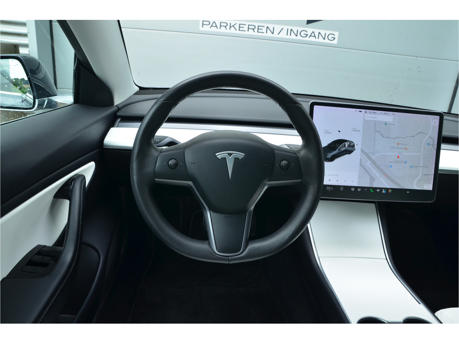 Tesla Model 3 Long Range AWD 75 kWh
