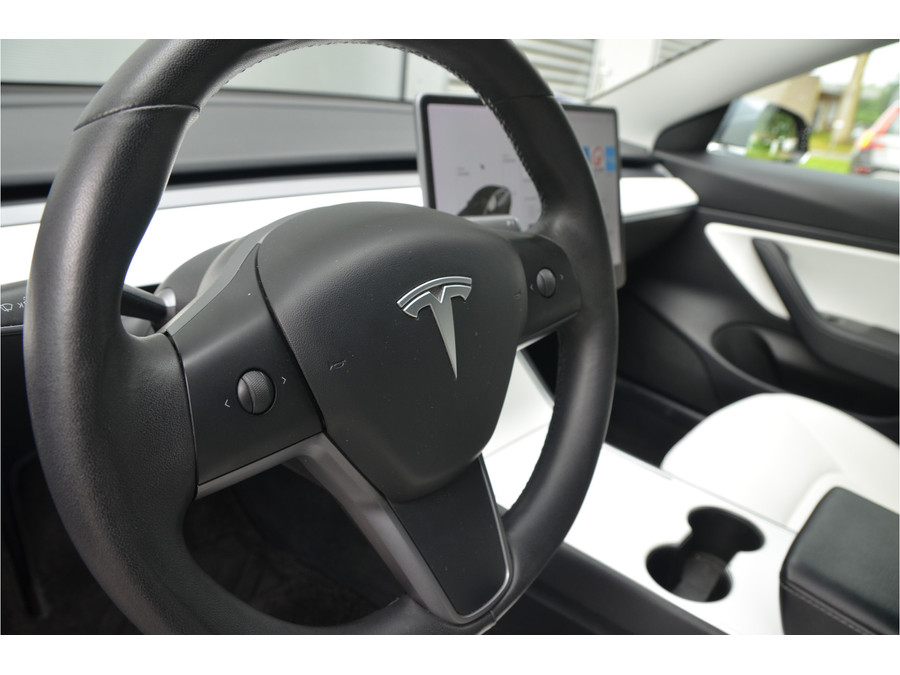Tesla Model 3 Long Range AWD 75 kWh