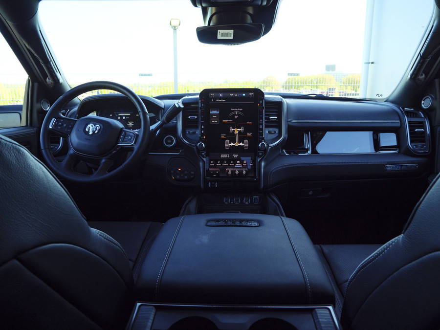 Dodge RAM 2500 | Power wagon | 6.4L HEMI |
