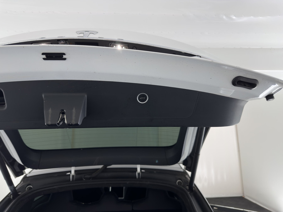 Tesla Model X 100D [3-Fase-17kW]
