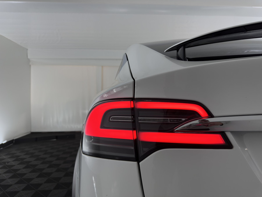 Tesla Model X 100D [3-Fase-17kW]