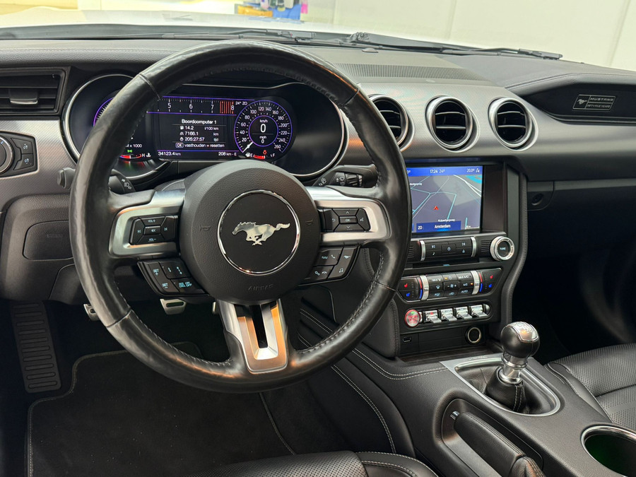 Ford Mustang 5.0 V8 GT Performance BLACK FRIDAY DEAL!