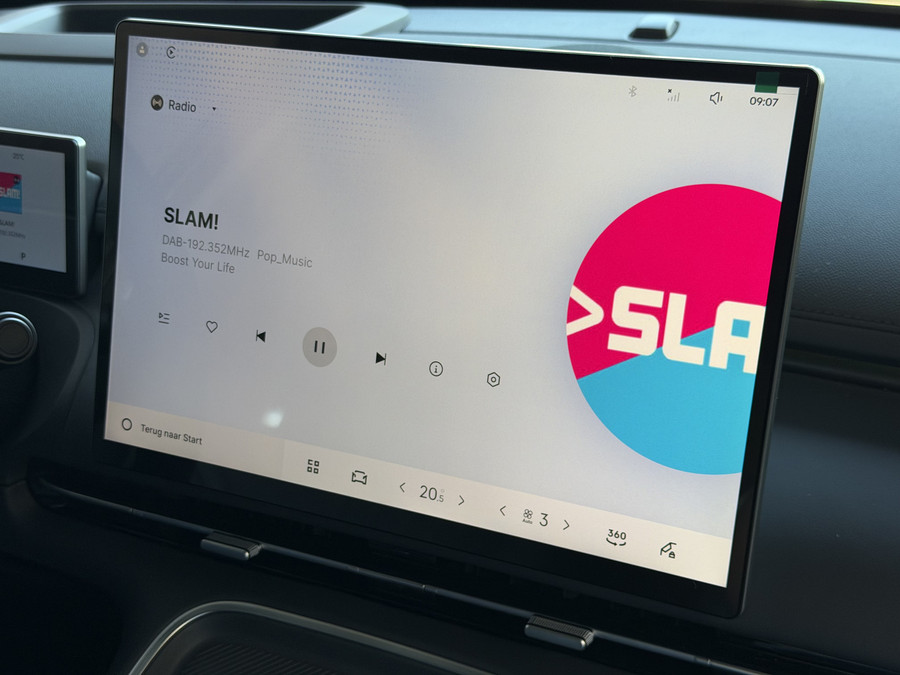 Geely Starray EM-i MAX+ PHEV LONG RANGE NIEUWE AUTO | 29,8 kWh ACCU | 136 KM WLTP | PANORAMADAK | STOELVERWARMING/KOELI