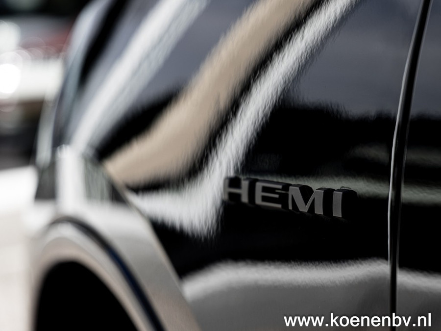 Dodge Durango RT 5.7 V8 Grijs Kenteken/ BTW Auto / LPG Onderbouw/