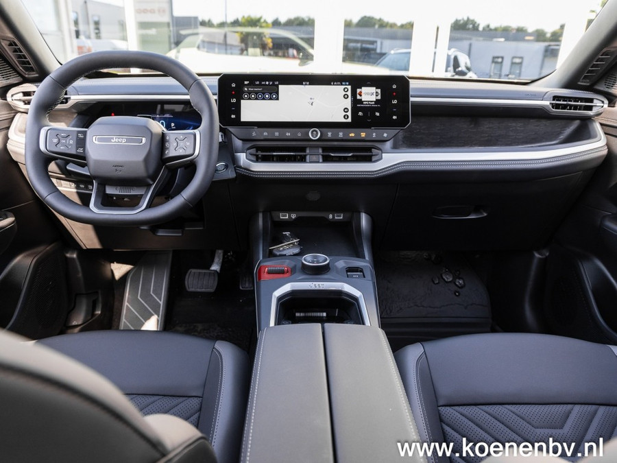 Jeep Compass 1.6 E-Hybrid Plug-In Hybrid First Edition PANO / FULL Options