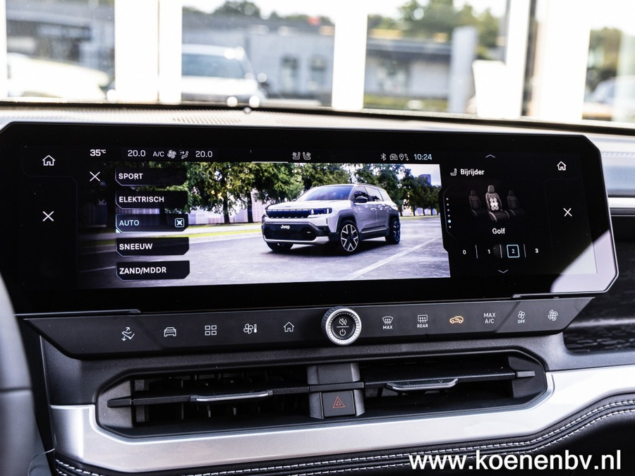 Jeep Compass 1.6 E-Hybrid Plug-In Hybrid First Edition PANO / FULL Options