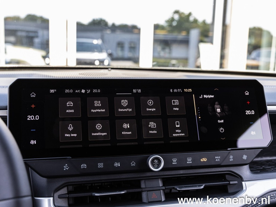 Jeep Compass 1.6 E-Hybrid Plug-In Hybrid First Edition PANO / FULL Options