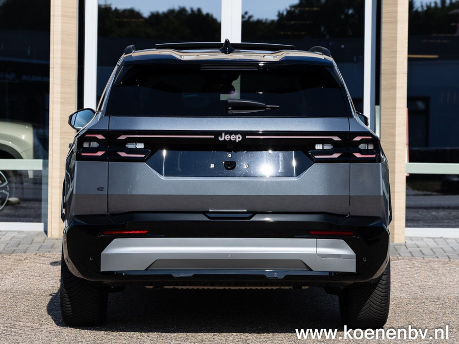 Jeep Compass 1.6 E-Hybrid Plug-In Hybrid First Edition PANO / FULL Options