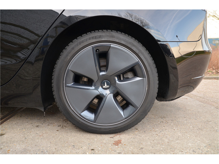 Tesla Model 3 Long Range AWD 75 kWh