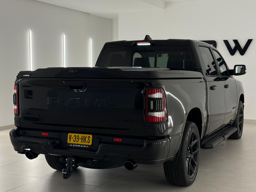 Ram 1500 5.7 V8 4x4 Laramie Night