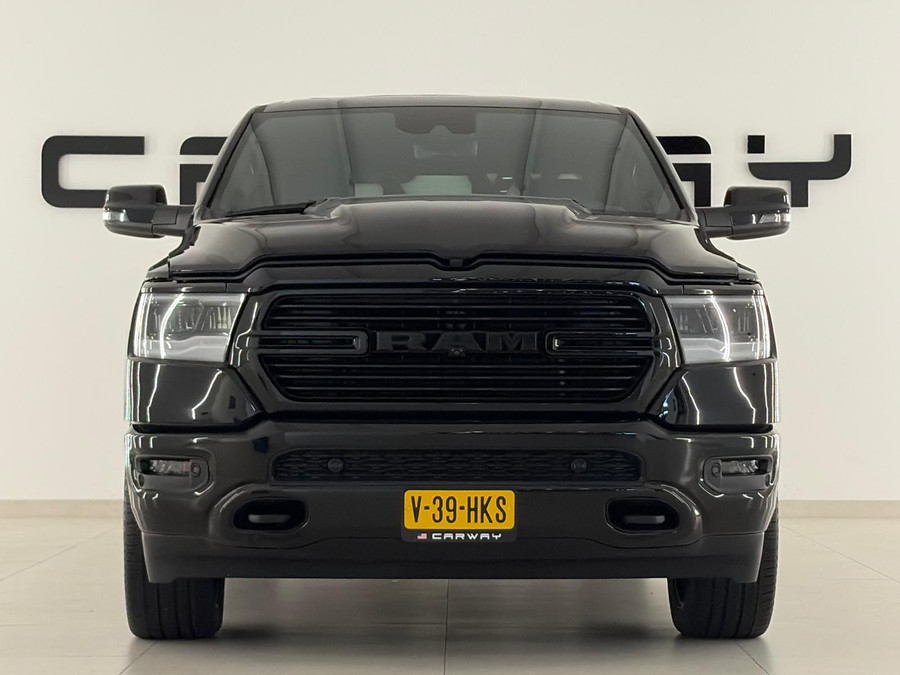Ram 1500 5.7 V8 4x4 Laramie Night