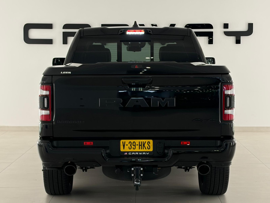 Ram 1500 5.7 V8 4x4 Laramie Night