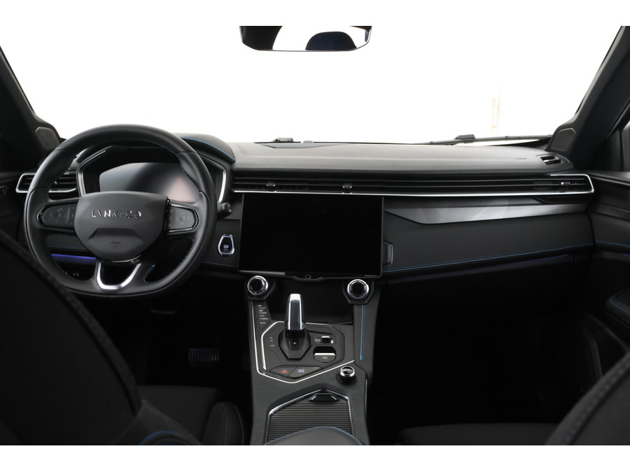Lynk & Co 01 1.5