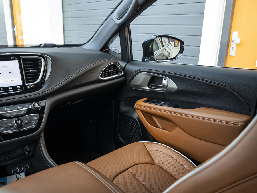 Chrysler Pacifica | Pinnacle Edition | 7-persoons | E-Hybrid