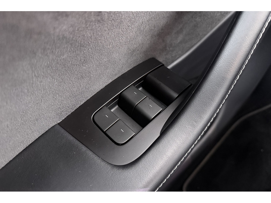 Tesla Model Y Long Range AWD 75 kWh (91% SOH)