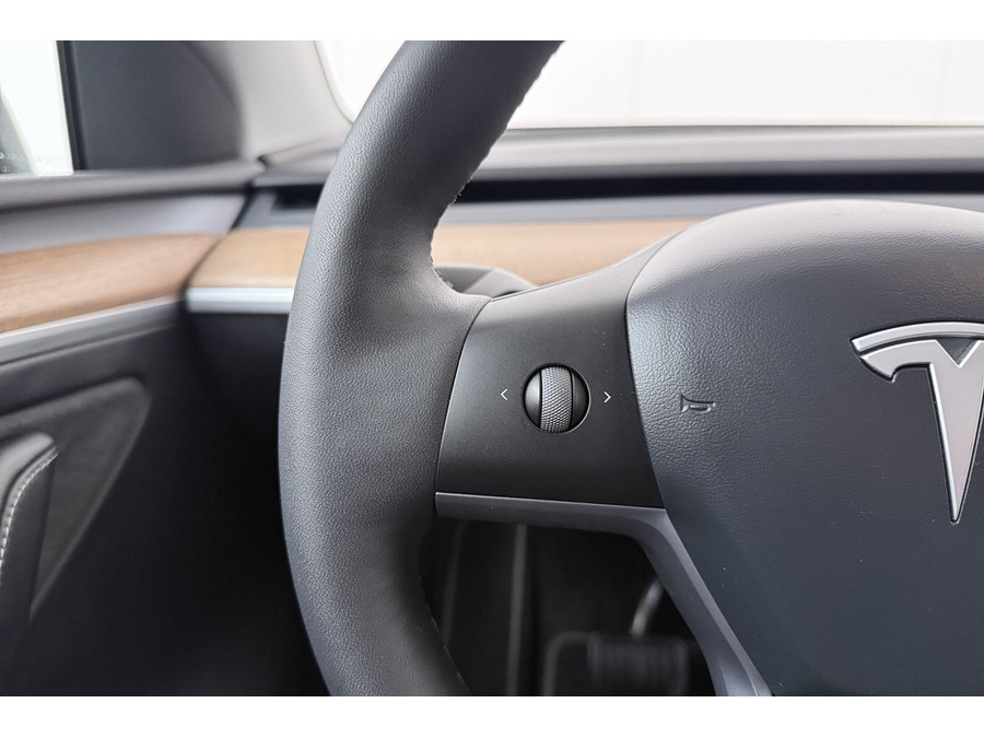 Tesla Model Y Long Range AWD 75 kWh (91% SOH)