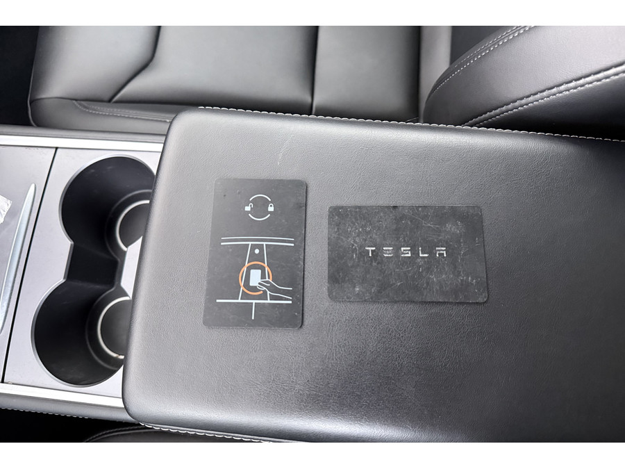 Tesla Model Y Long Range AWD 75 kWh (91% SOH)